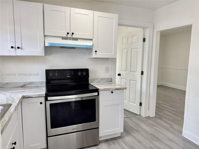 5720 NW 23rd Ave, Miami, FL 33142