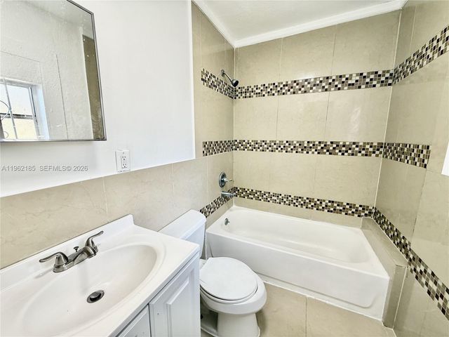 5720 NW 23rd Ave, Miami, FL 33142