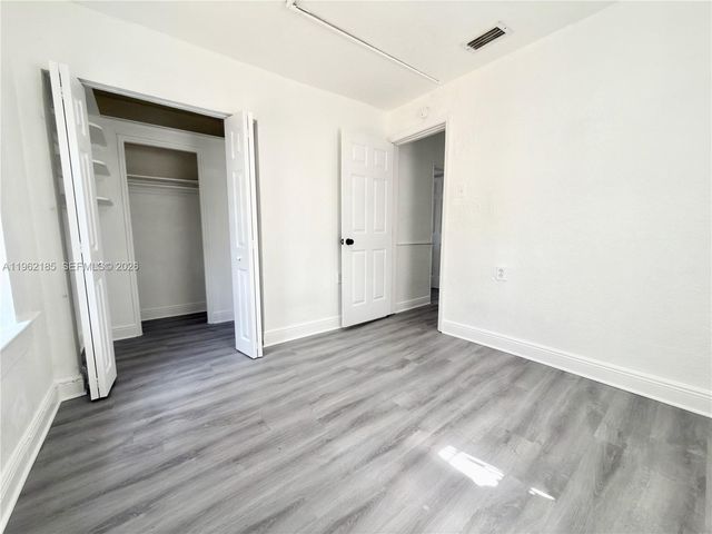 5720 NW 23rd Ave, Miami, FL 33142