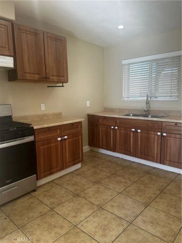 24286 Atwood Ave, Moreno Valley, CA 92553