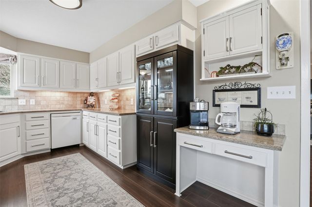 1608 Quail Hollow, Cleburne, TX 76033