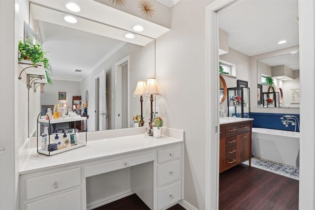 1608 Quail Hollow, Cleburne, TX 76033