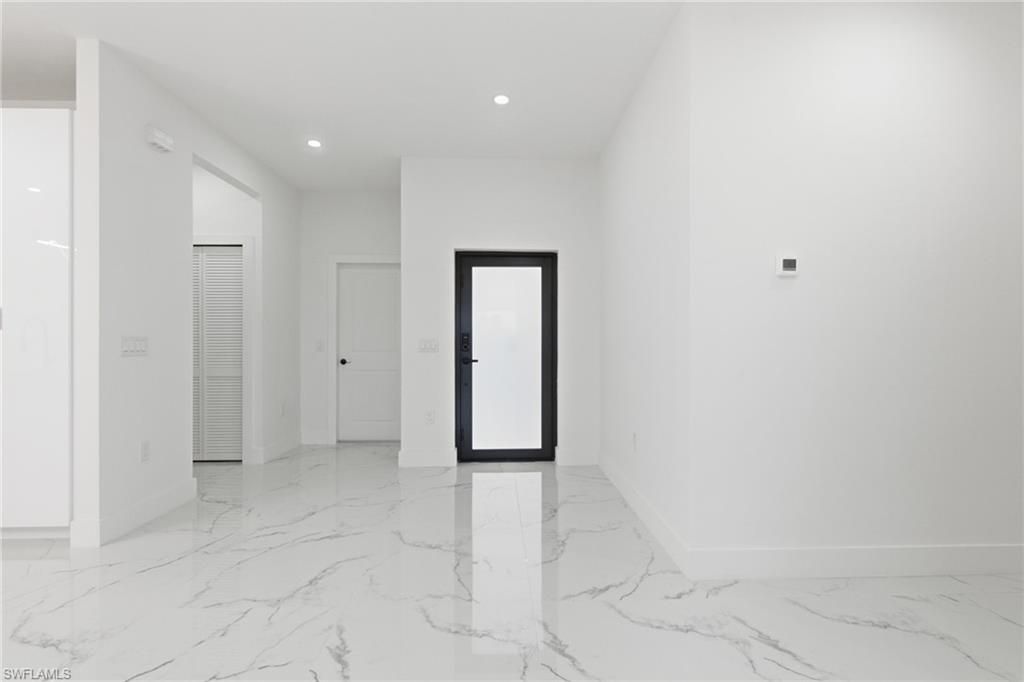 161 Blackstone DR, FORT MYERS, FL 33913 — photo 3