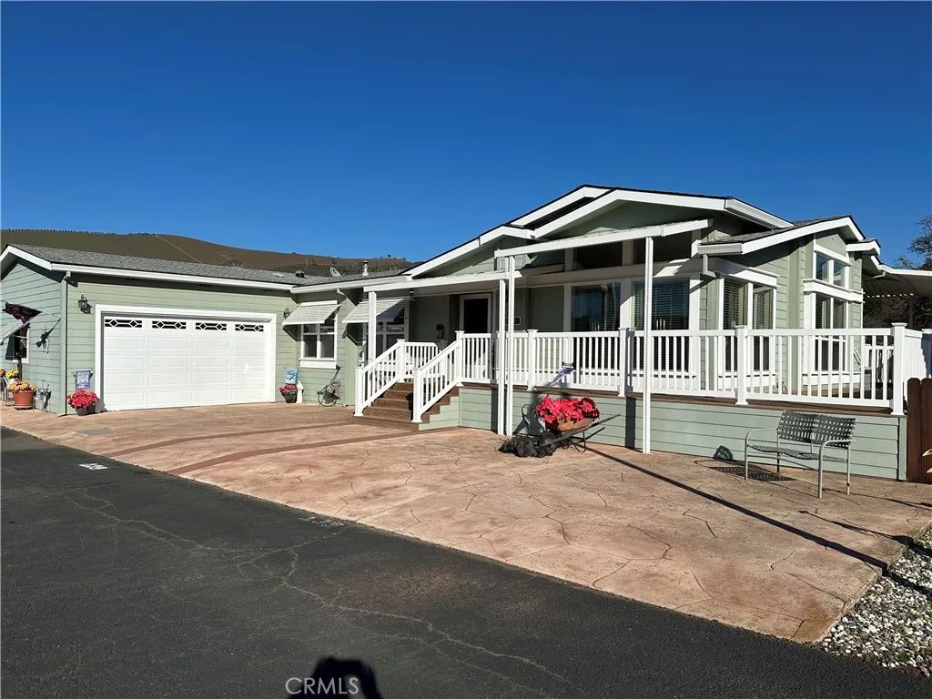 400 Sulphur Bank 139, Clearlake Oaks, CA 95423