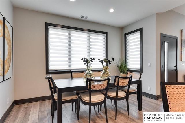 17516 Marinda Plaza, Omaha, NE 68130