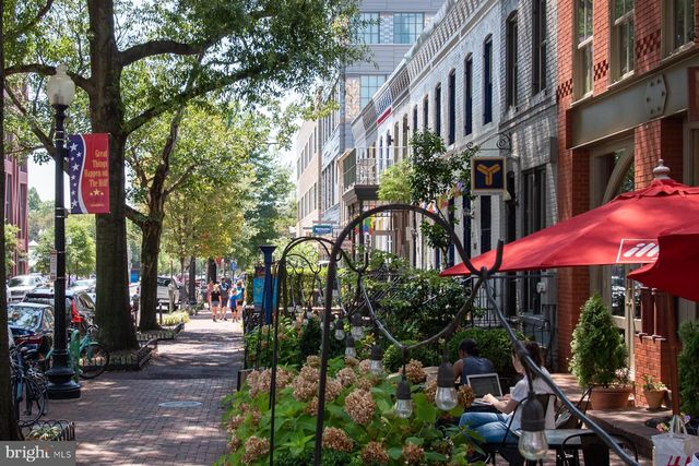 649 SOUTH CAROLINA AVE SE, Washington, DC 20003