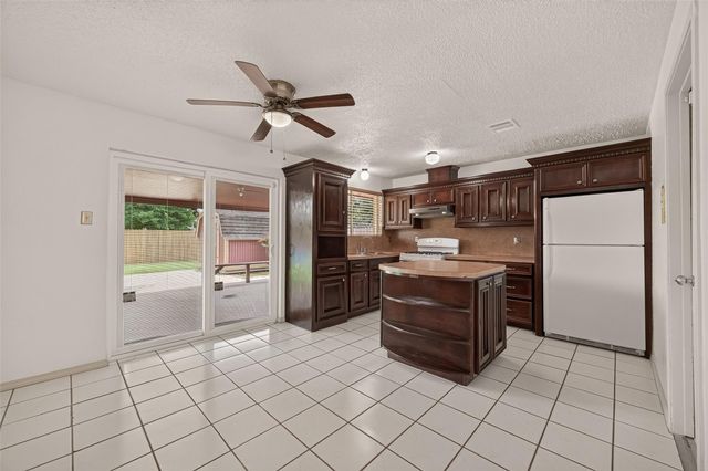 5206 Olana Drive, Houston, TX 77032