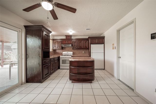 5206 Olana Drive, Houston, TX 77032