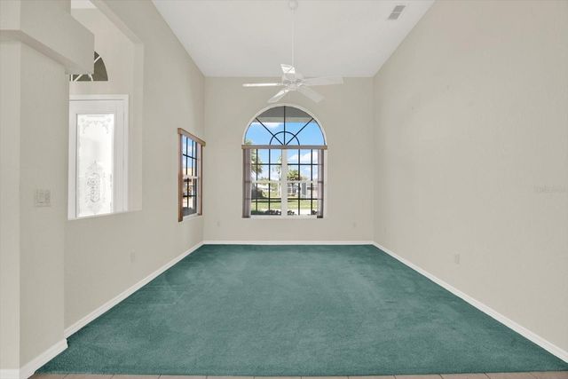 8606 CORAL CREEK LOOP, Hudson, FL 34667