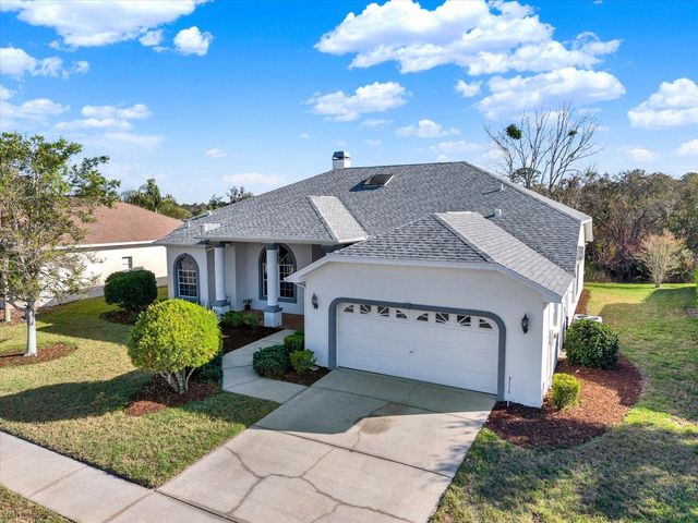 8606 CORAL CREEK LOOP, Hudson, FL 34667