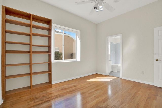 8606 CORAL CREEK LOOP, Hudson, FL 34667