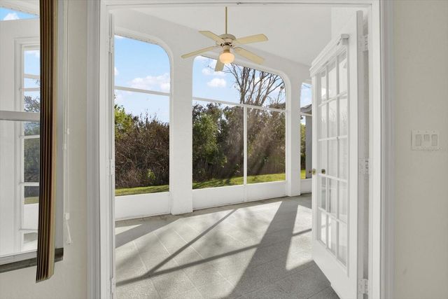 8606 CORAL CREEK LOOP, Hudson, FL 34667