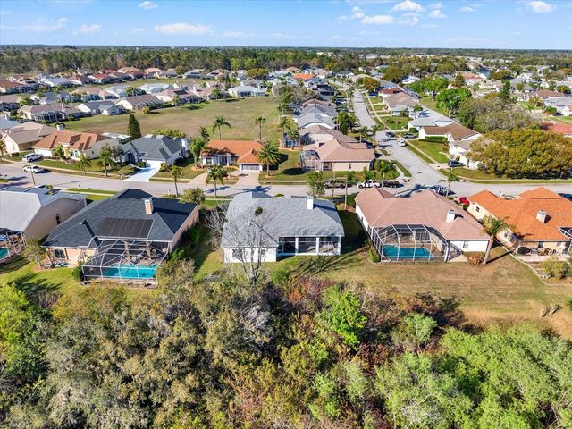 8606 CORAL CREEK LOOP, Hudson, FL 34667