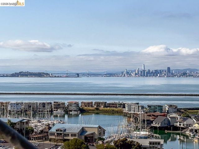 1400 Pinnacle Ct 401, Richmond, CA 94801