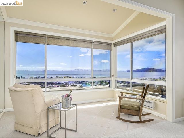 1400 Pinnacle Ct 401, Richmond, CA 94801