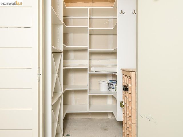 1400 Pinnacle Ct 401, Richmond, CA 94801