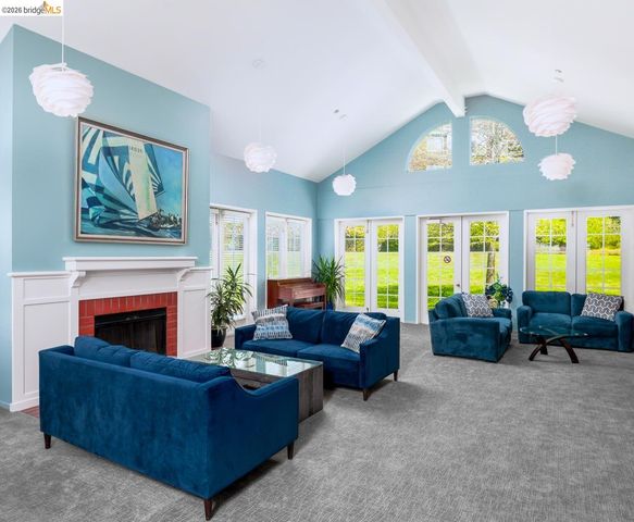 1400 Pinnacle Ct 401, Richmond, CA 94801