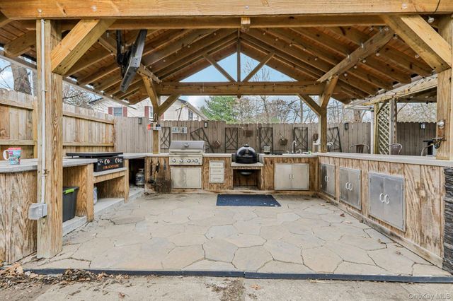 19 Parker Avenue, New City, NY 10956