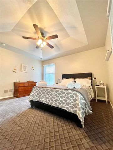 408 E Main Unit 1 & 2 Street, Smithville, MO 64089