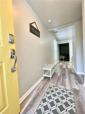 408 E Main Unit 1 & 2 Street, Smithville, MO 64089