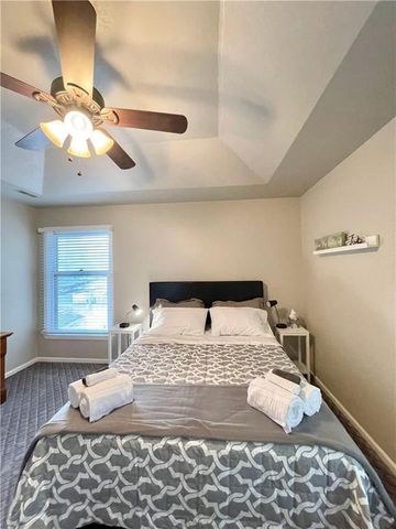408 E Main Unit 1 & 2 Street, Smithville, MO 64089