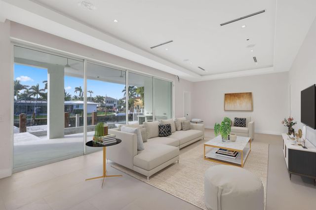 810 NE 70th Street, Boca Raton, FL 33487