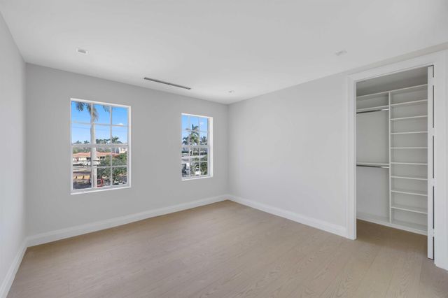 810 NE 70th Street, Boca Raton, FL 33487