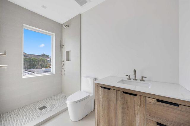 810 NE 70th Street, Boca Raton, FL 33487