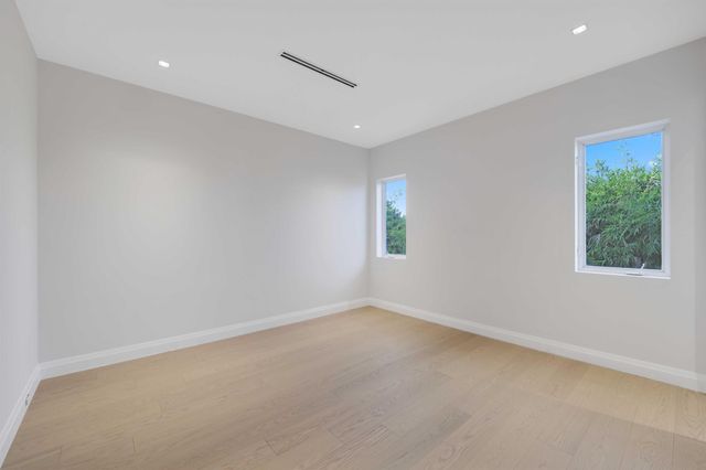 810 NE 70th Street, Boca Raton, FL 33487