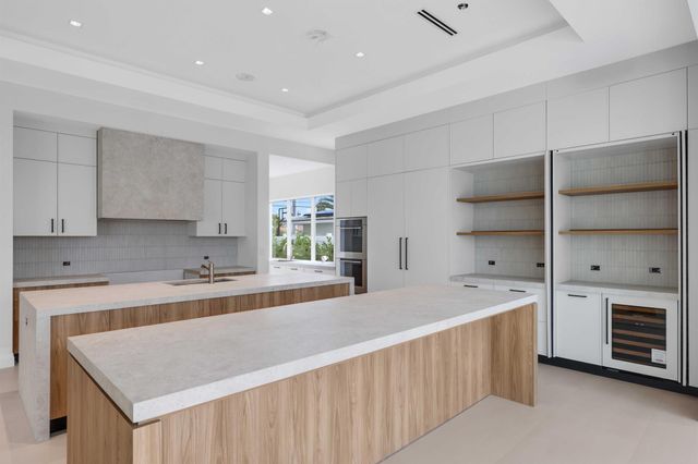 810 NE 70th Street, Boca Raton, FL 33487