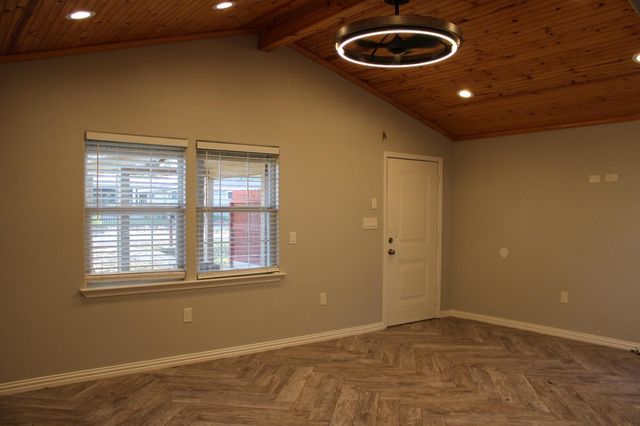 8201 Tareyton Lane, Houston, TX 77075