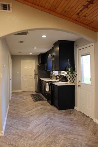 8201 Tareyton Lane, Houston, TX 77075