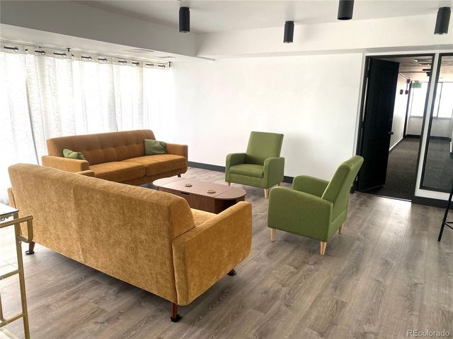 1121 Albion Street 207, Denver, CO 80220