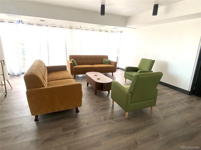 1121 Albion Street 207, Denver, CO 80220