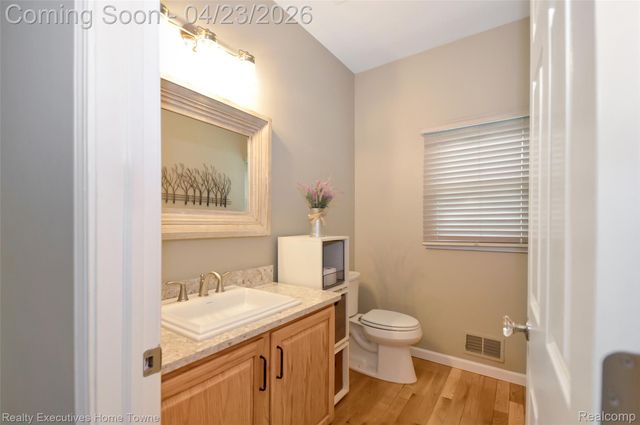 3381 Rockhaven Avenue, Rochester Hills, MI 48309