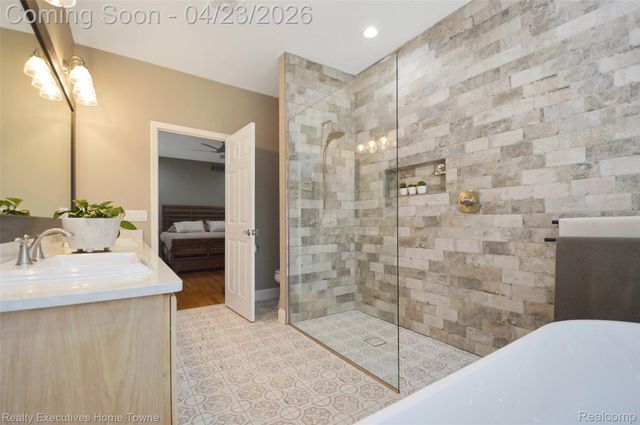 3381 Rockhaven Avenue, Rochester Hills, MI 48309