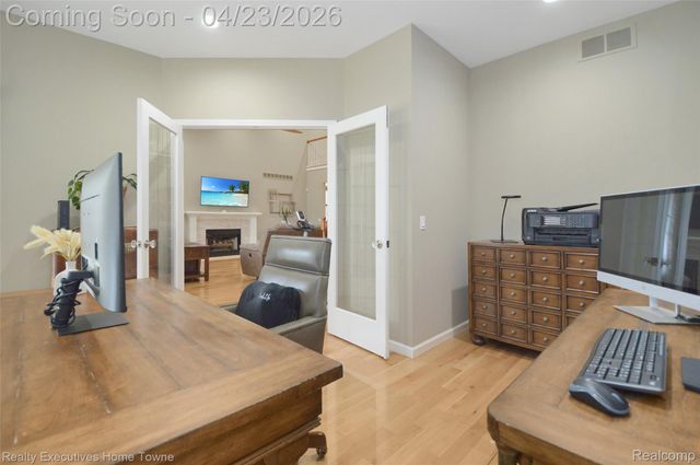 3381 Rockhaven Avenue, Rochester Hills, MI 48309