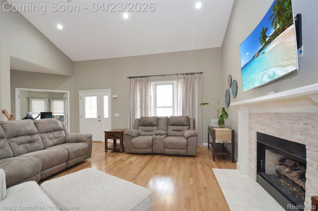 3381 Rockhaven Avenue, Rochester Hills, MI 48309