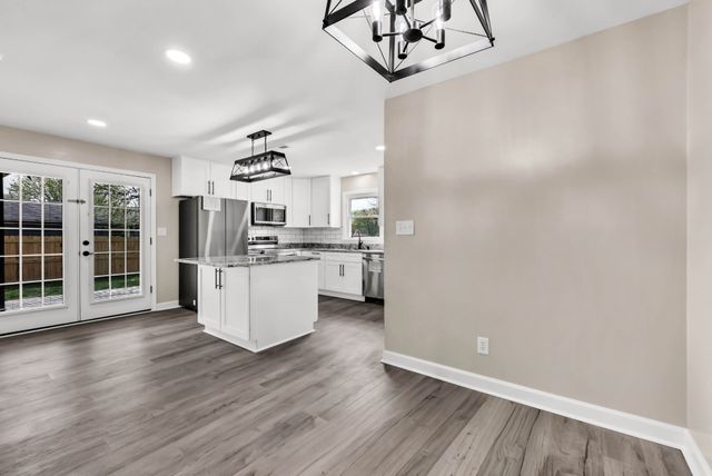 3909 Tanglewood Dr, Hopkinsville, KY 42240