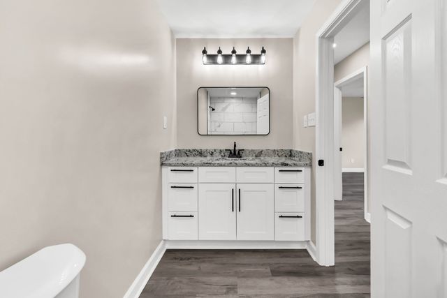 3909 Tanglewood Dr, Hopkinsville, KY 42240