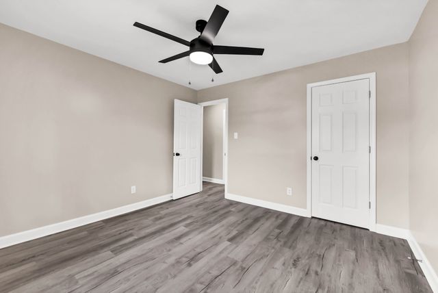 3909 Tanglewood Dr, Hopkinsville, KY 42240