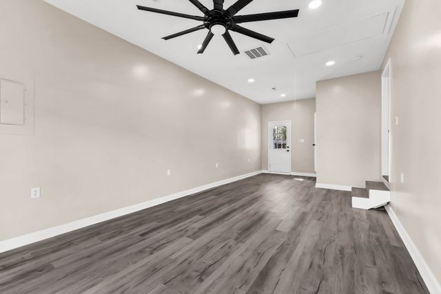 3909 Tanglewood Dr, Hopkinsville, KY 42240