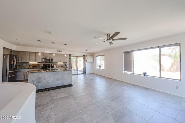 13652 W ROVEY Avenue, Litchfield Park, AZ 85340
