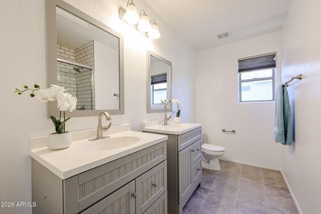 13652 W ROVEY Avenue, Litchfield Park, AZ 85340
