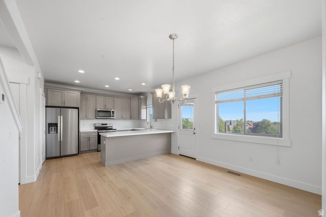 5184 W WINDOM RD, Herriman, UT 84096