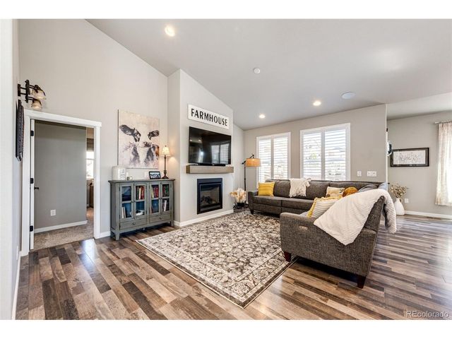 1951 Ruffino Dr, Colorado Springs, CO 80921