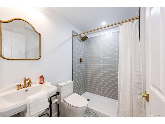 1951 Ruffino Dr, Colorado Springs, CO 80921