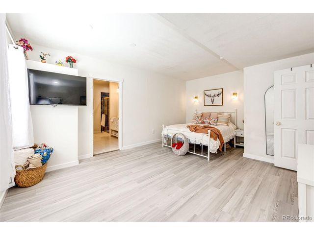 1951 Ruffino Dr, Colorado Springs, CO 80921