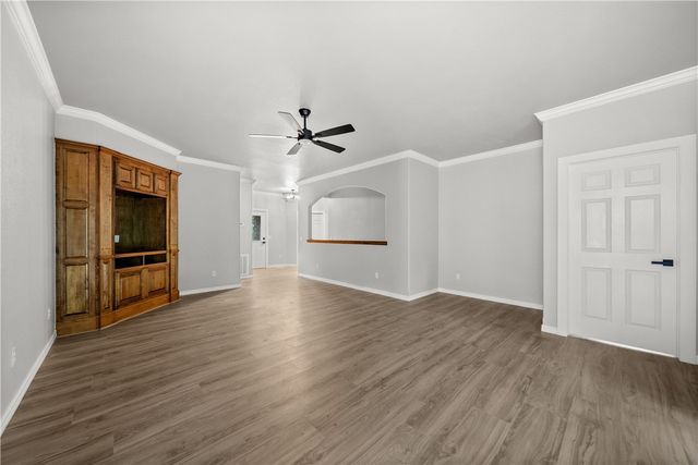 8 Faye Lane, Bella Vista, AR 72714