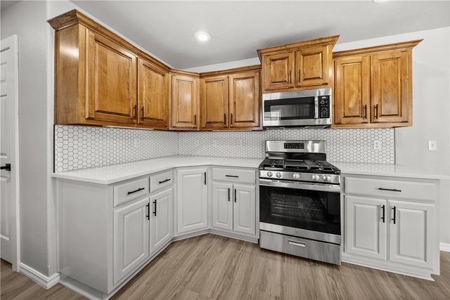 8 Faye Lane, Bella Vista, AR 72714